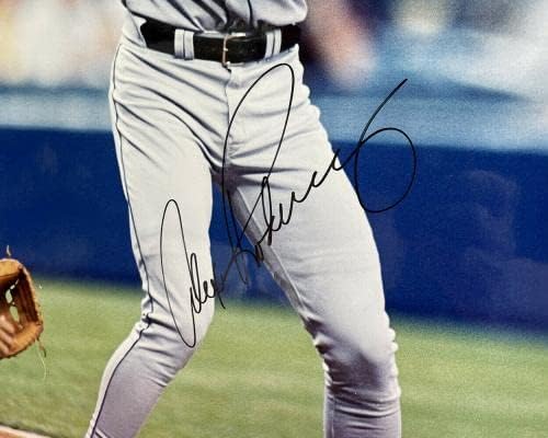 אלכס רודריגז חתם על תצלום 14x20 רכוב עם הולוגרמה של B&E - תמונות MLB עם חתימה